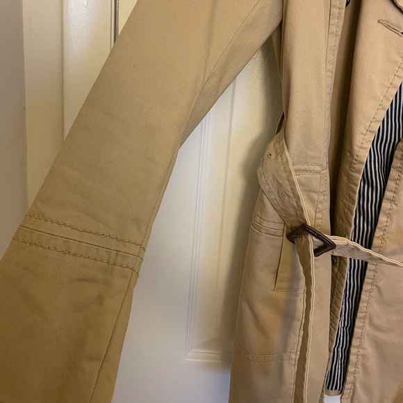 Jacket - Picture 2 of 5